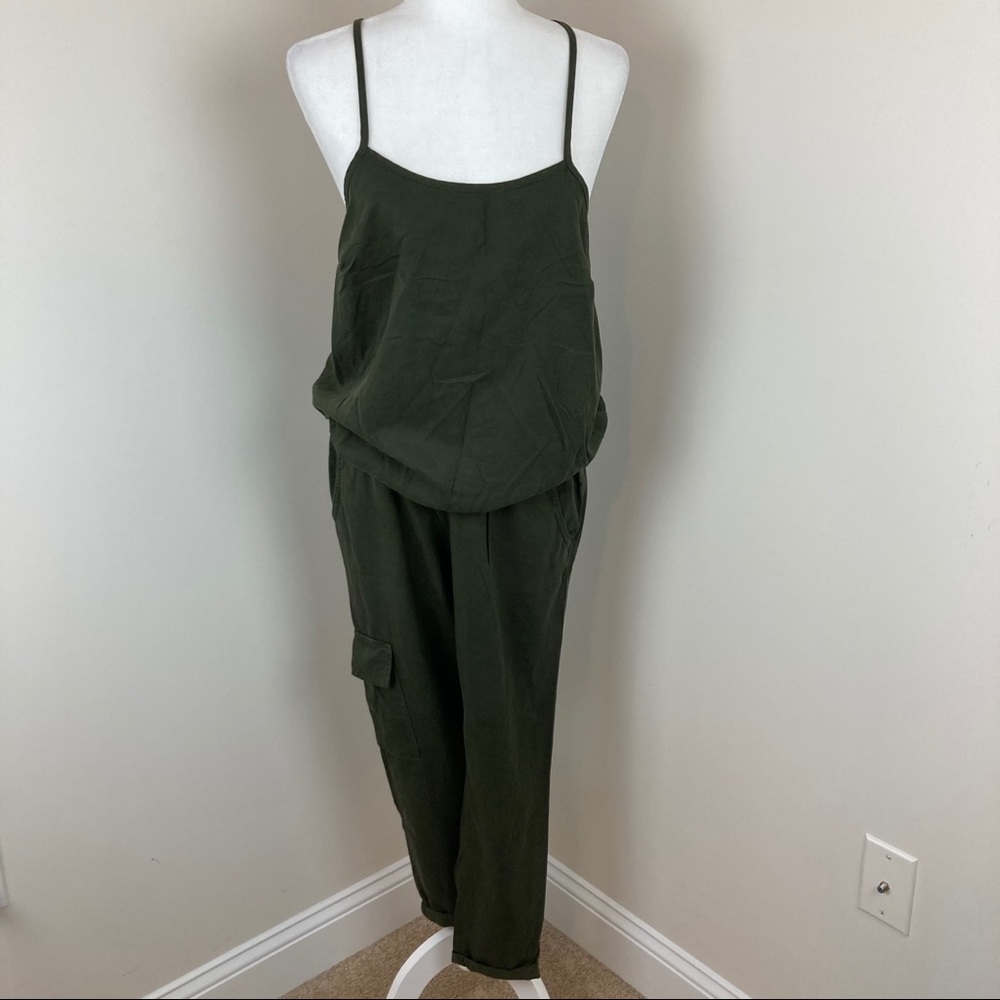 Motherhood Maternity Army Green Cargo Jumpsuit NWT - Picture 4 of 15